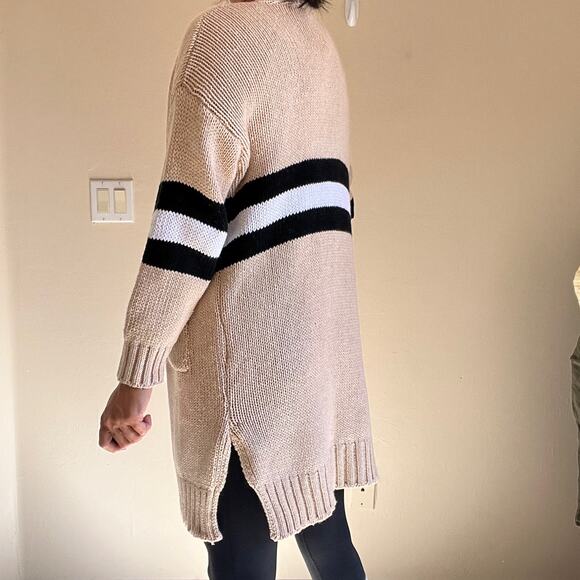 Goodnight Macaroon ‘Estrella' Stripe Colorblock Cardigan in Cream White - Picture 15 of 15